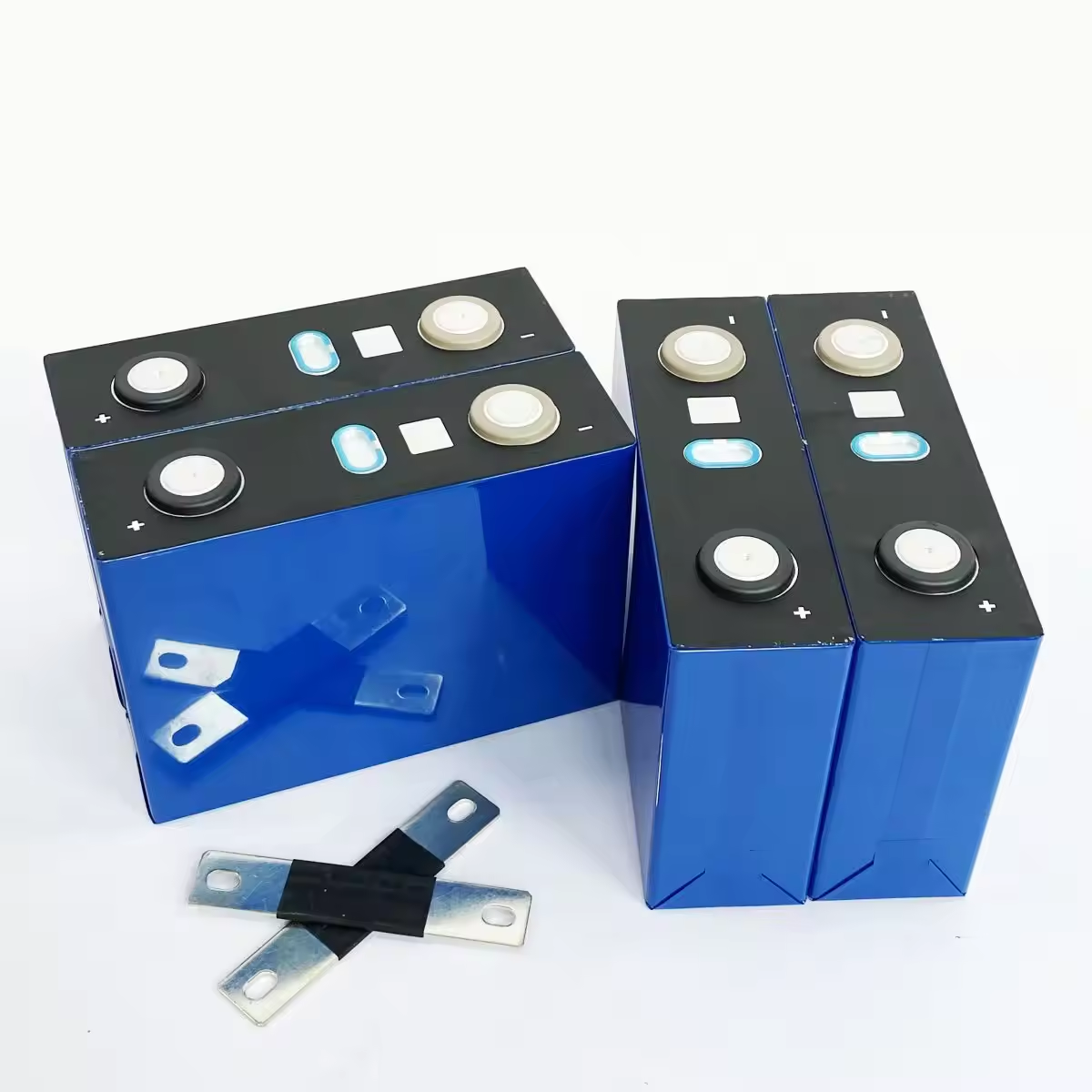 EV 3.2V 100Ah lithium iron phosphate battery cells 12V 24V 48V charger laptop Power tools Spot car bike drone Lifepo4 battery