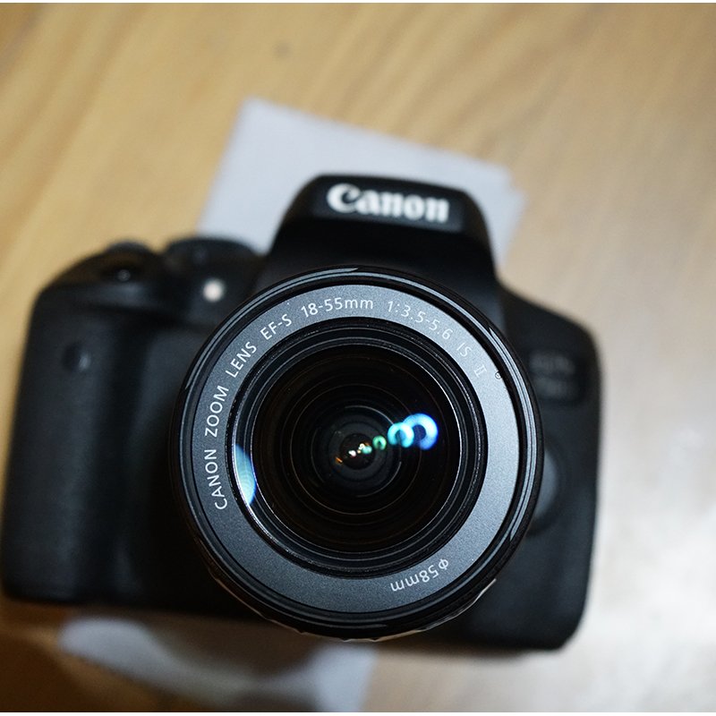 High-quality appearance, original used 750D with 18-55is anti-shake high-definition digital SLR camera battery charger.