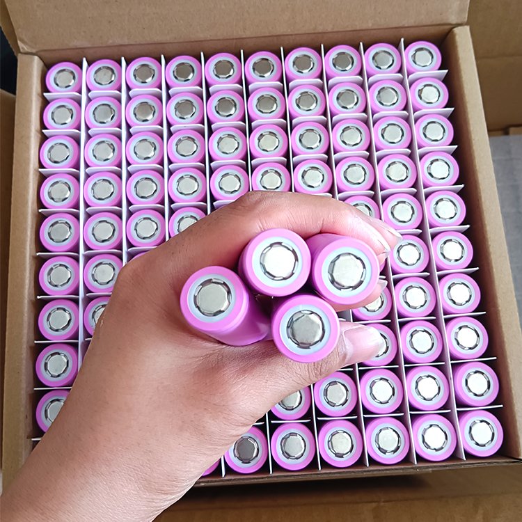 18650 Rechargeable Lithium Battery 3.7V 2000mAh 2200mAh 2500mAh 2600mah 3000mAh Li-ion Battery 18650 With KC Certificate