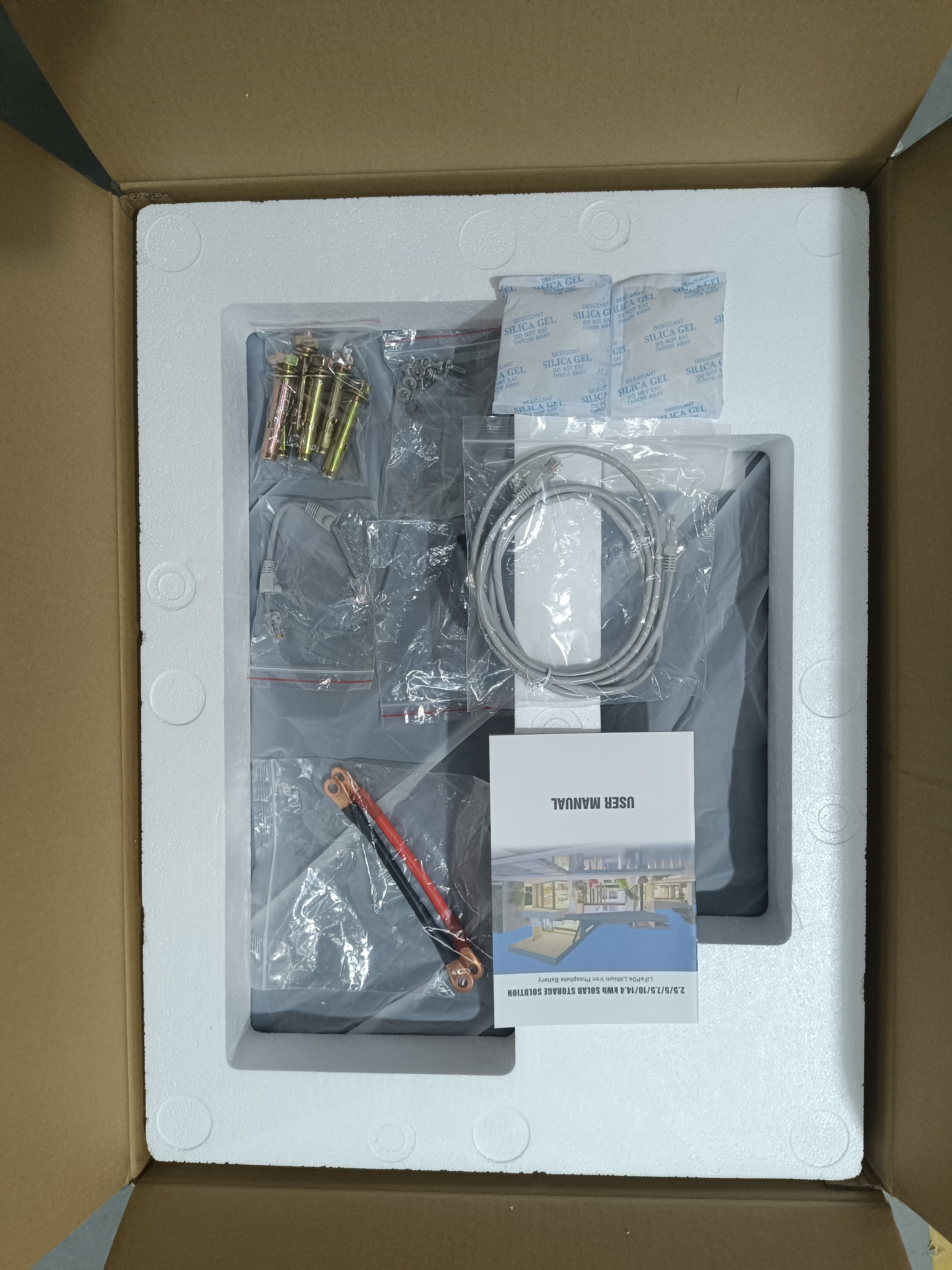 High Quality 51.2V100Ah Digital Display Solar Energy Storage System Industrial & Commercial with CAN Communication Port Home Use