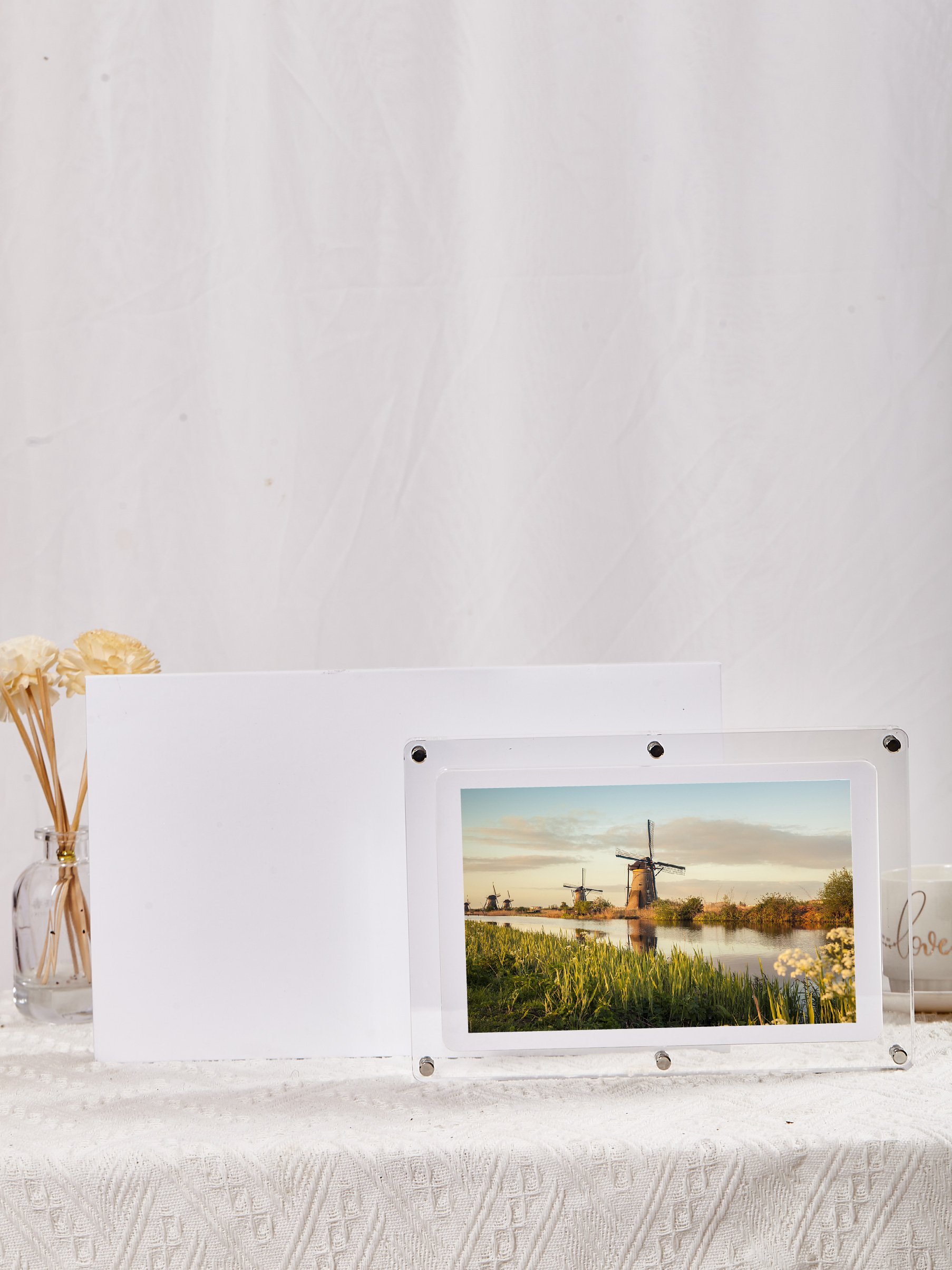 2024 hot selling Valentine Day boyfriend gift acrylic photo frame digital frame 5 inches 7 inches 10.1inches with wifi for birth