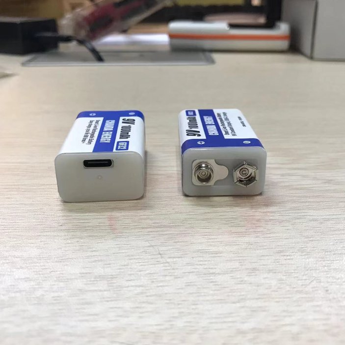 Factory hot sale 9V 6F22 USB-C Rechargeable 1000mAh Lithium Ion Battery with LED Indicator Light Multimeter Instruments Speaker