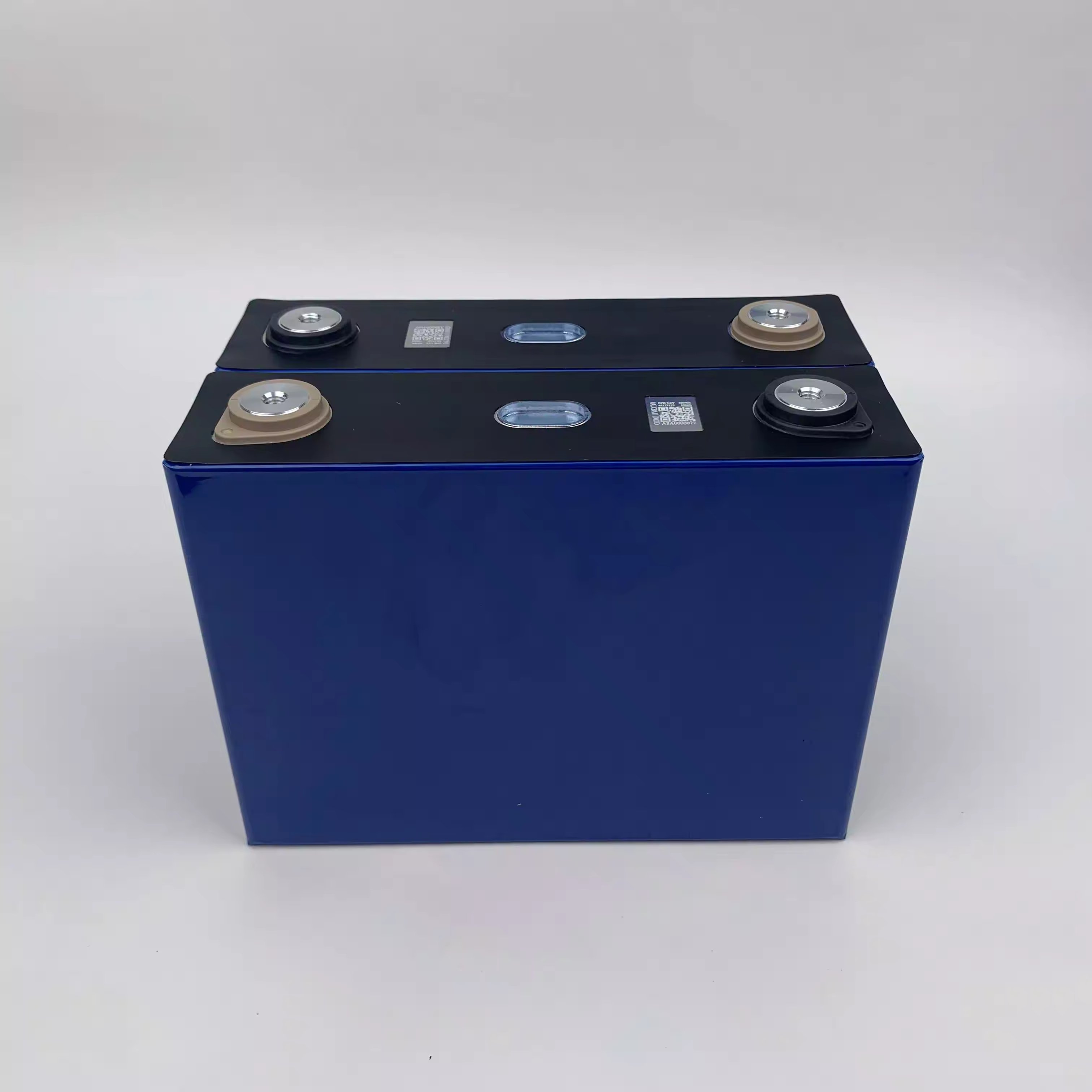 China Seplos Deep Cycle Solar Storage 3.2v 100Ah Prismat Lithium Ion Rechargeable Lifepo4 Battery