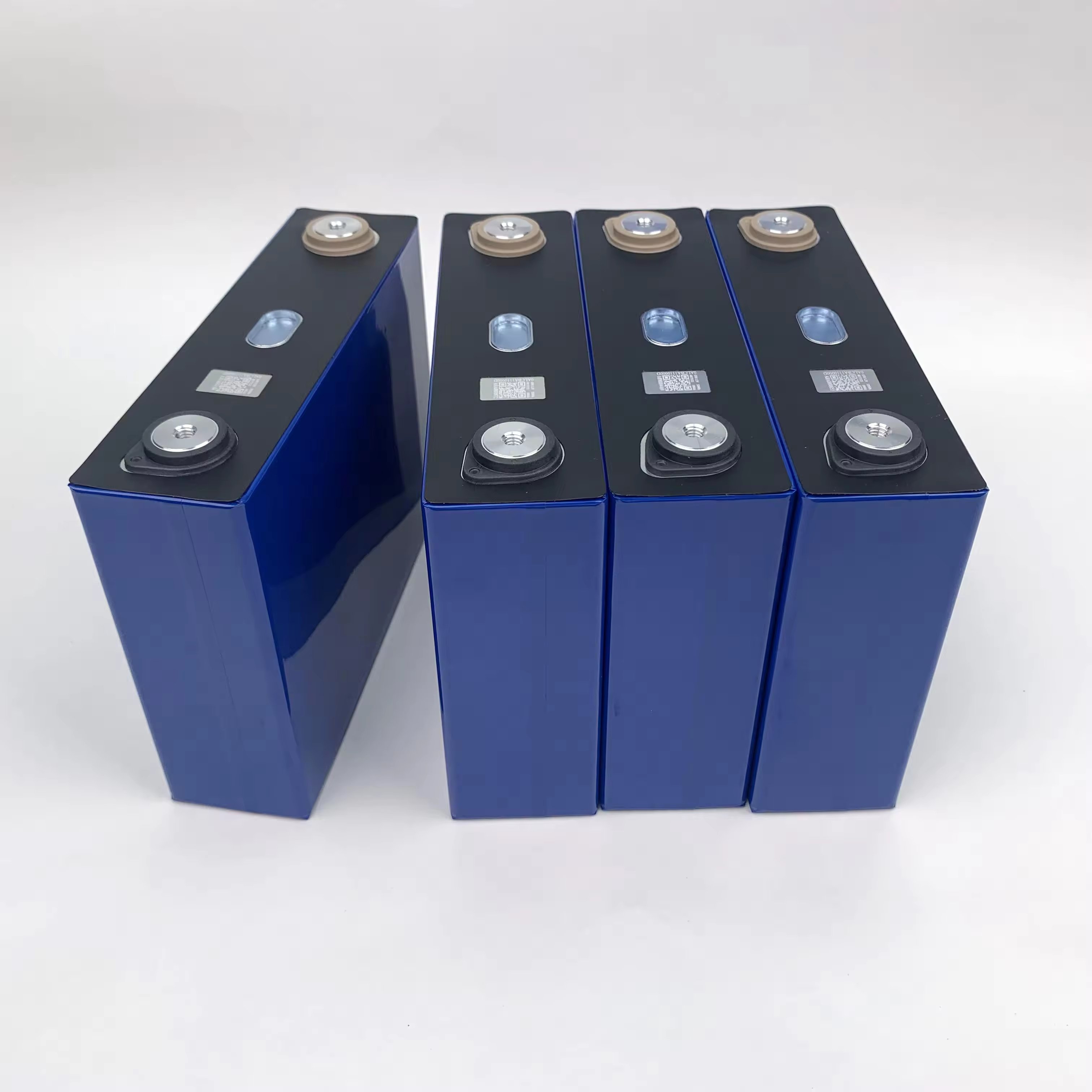 China Seplos Deep Cycle Solar Storage 3.2v 100Ah Prismat Lithium Ion Rechargeable Lifepo4 Battery