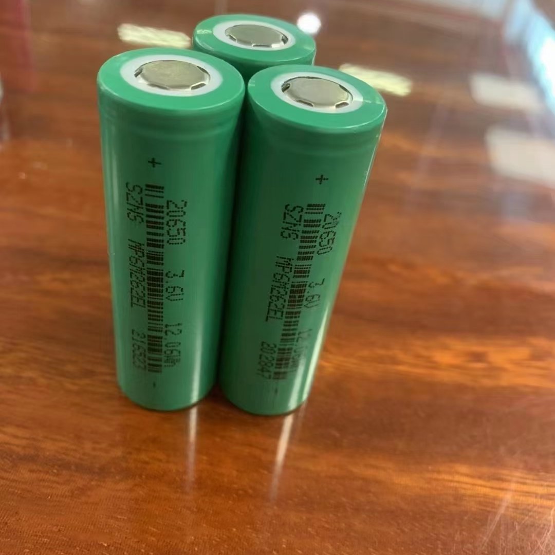 digital solar rechargeable cylindrical 20650 3.7v 3350mah lithium ion battery cells