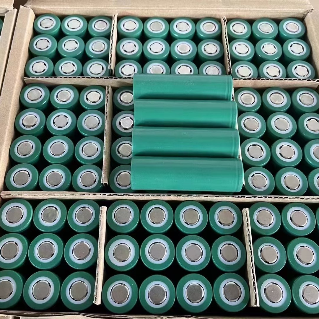 digital solar rechargeable cylindrical 20650 3.7v 3350mah lithium ion battery cells