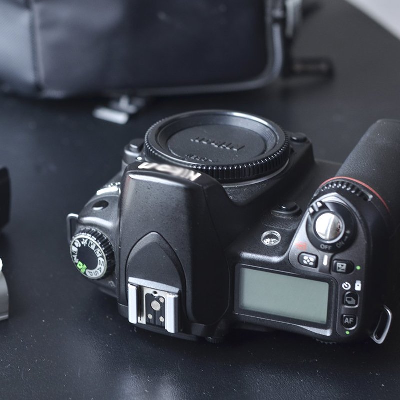 Second hand camera for Nikon D80 (Body only) 10.2MP Digital SLR Camera Japan Imports d80 camera