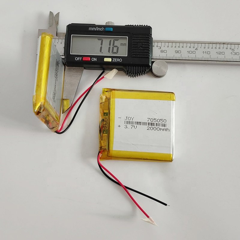 705050 3.7V 2000mAh rechargeable lithium ion li polymer lithium ion battery with pcb for electronic products