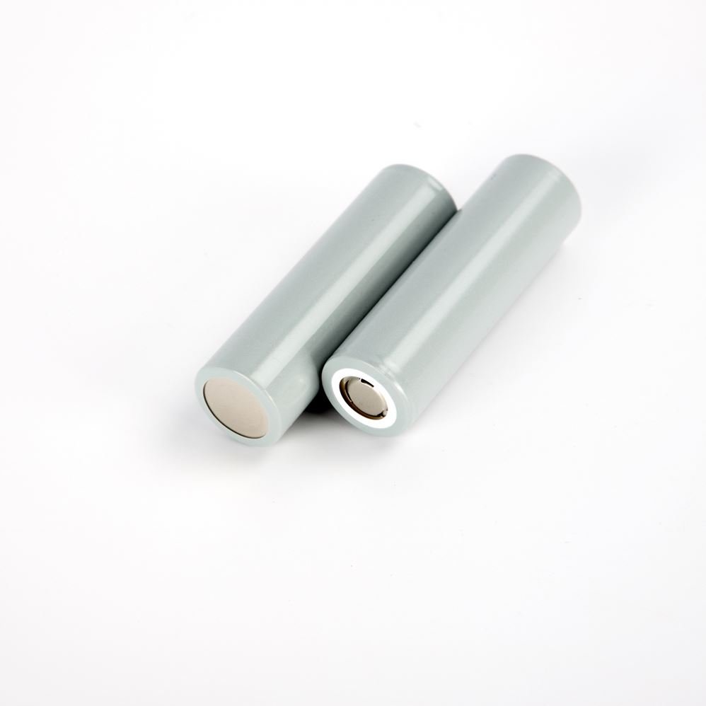 ot Sale Bulk Stock Cylindrical Lithium Cell 18650 3.7v 2600mah Li Ion Rechargeable Battery For Electric Bicycles/scooters