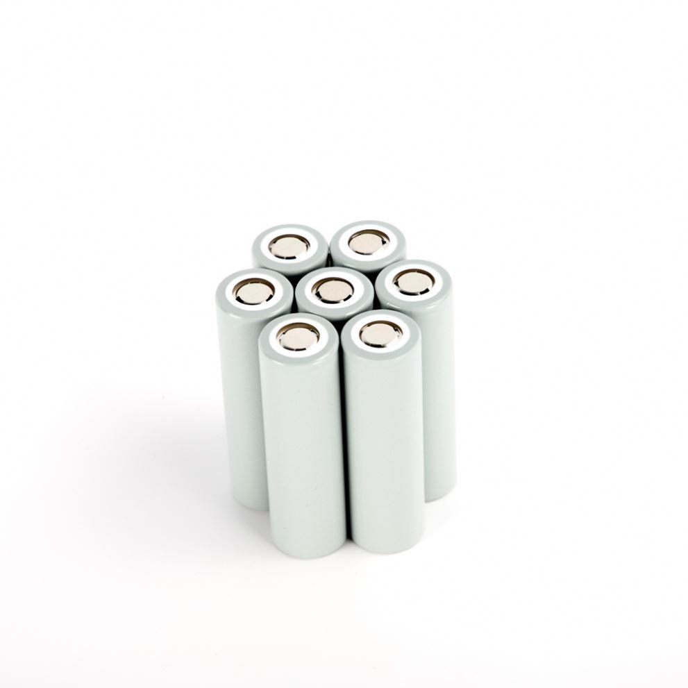 ot Sale Bulk Stock Cylindrical Lithium Cell 18650 3.7v 2600mah Li Ion Rechargeable Battery For Electric Bicycles/scooters