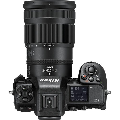 Clean Nik o n Z8 Mirrorless Camera
