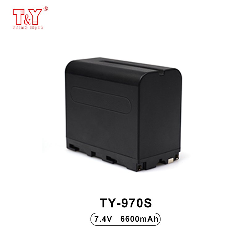 Rechargeable 6600mAh digital battery compatible with Sony NP-F970S