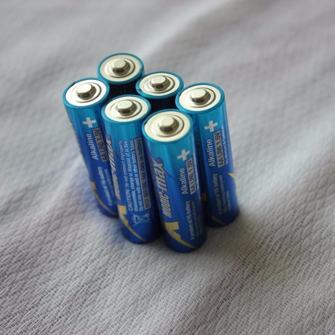 Alkaline AAA LR03 1.5V Flashlight Digital Battery LR03 Alkaline Batteries