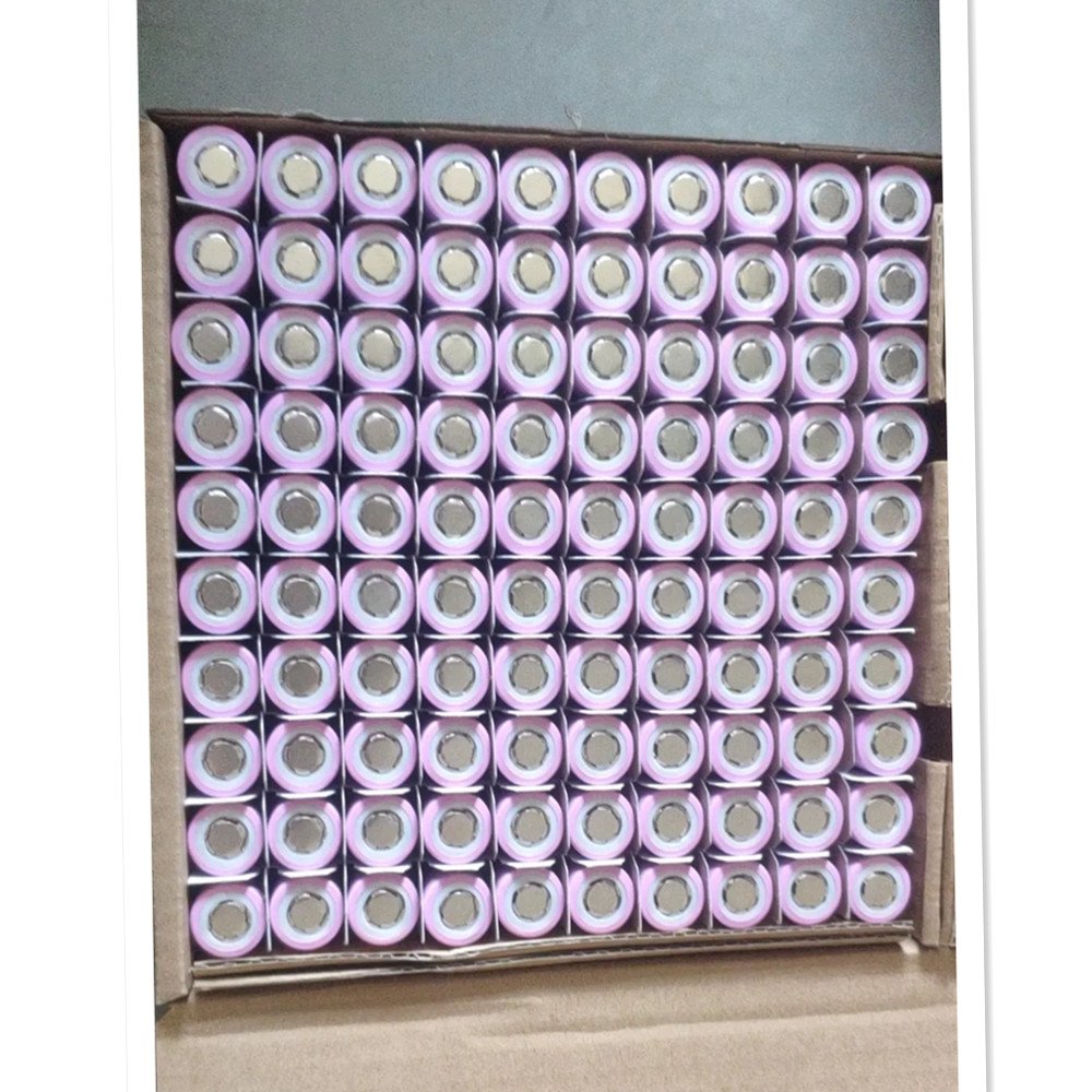 Hot sale bulk stock cylindrical lithium cell 18650 3.7V 2600mAh li ion rechargeable battery for 48V Electric Bicycles/Scooters