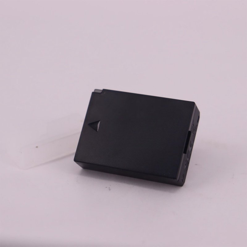 Camera battery LP-E10 lithium battery suitable for SLR cameras 1100D 1200D 1300D 1500D 3000D and other digital cameras lpe10