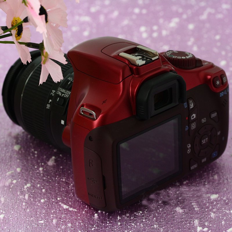 DF Wholesale Original 99% New Professional DSLR Body Worn Camera 1100D APS-C Frame 12MP DSLR Camera