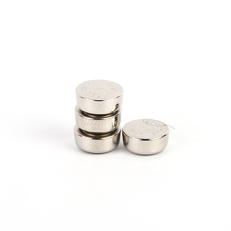 1.5V LR41 AG3 Button Coin Battery for Digital Watches and Key Fobs
