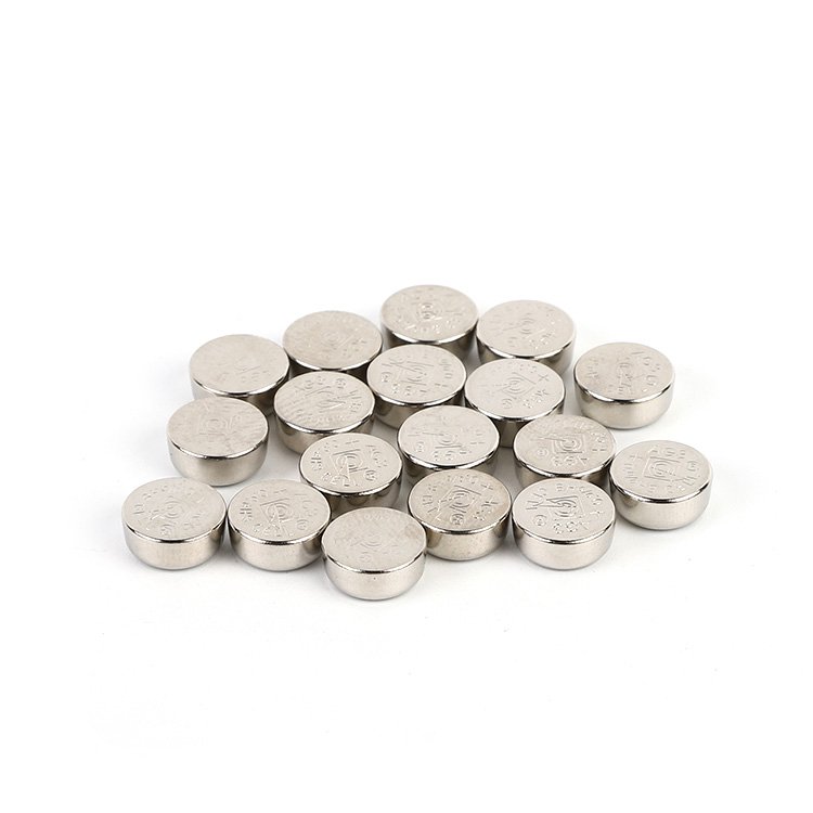 1.5V LR41 AG3 Button Coin Battery for Digital Watches and Key Fobs