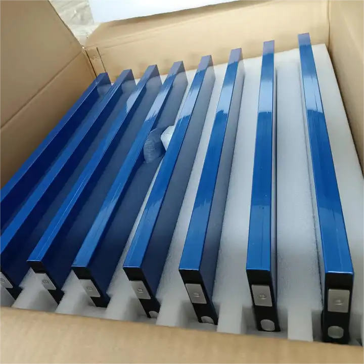 Deep Cycles 3.2v 3.7V 200AH 280AH 3000mah Lithium Battery Pack Lifepo4 Solar Lithium Ion Batteries