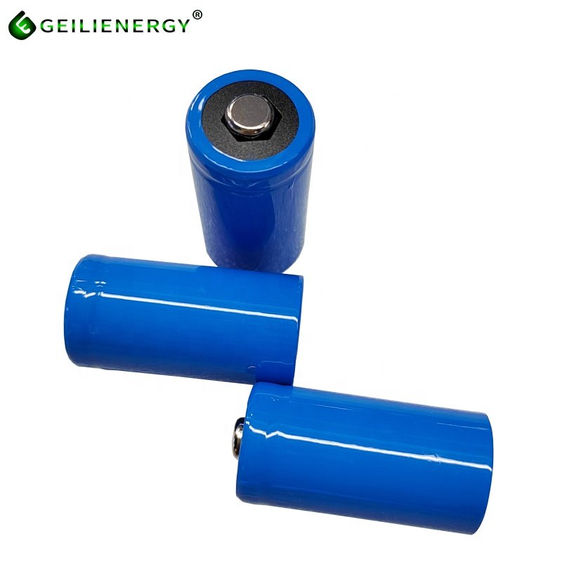 Li-MnO2 cylindrical 2032 lithium coin battery 3v lithium battery cr123 battery