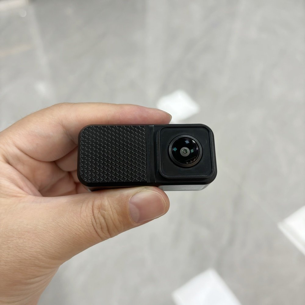 160 Degree Lightweight Outdoor Wearable Arm Body Camera 1080P Fisheye Video Recording Cam With Leather Collar For Cat Dog