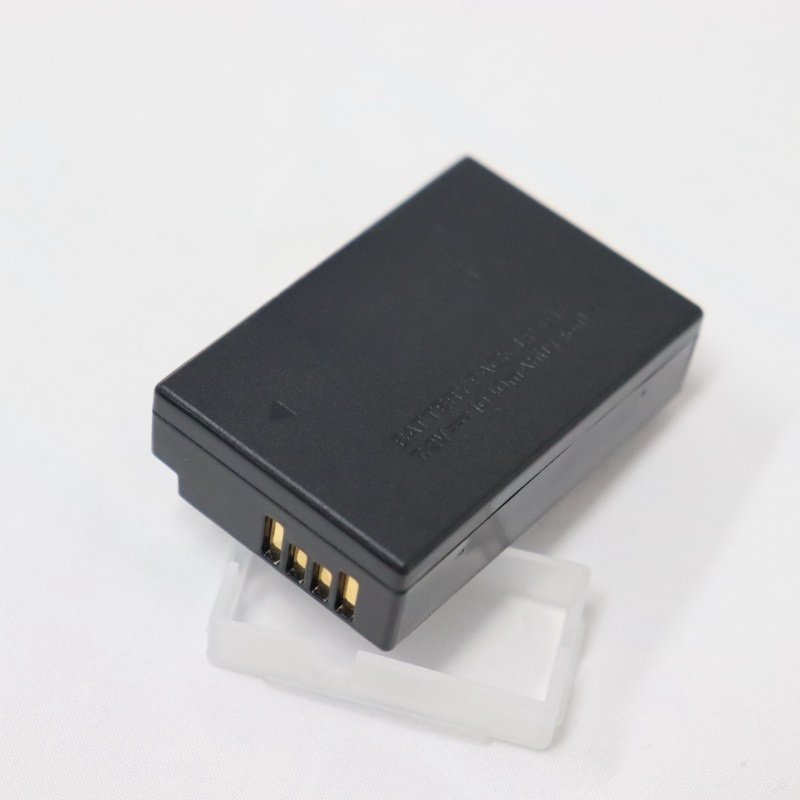 Camera battery LP-E17 lithium battery suitable for SLR camera 750d 760d 800d 77d M3 M5 and other digital cameras