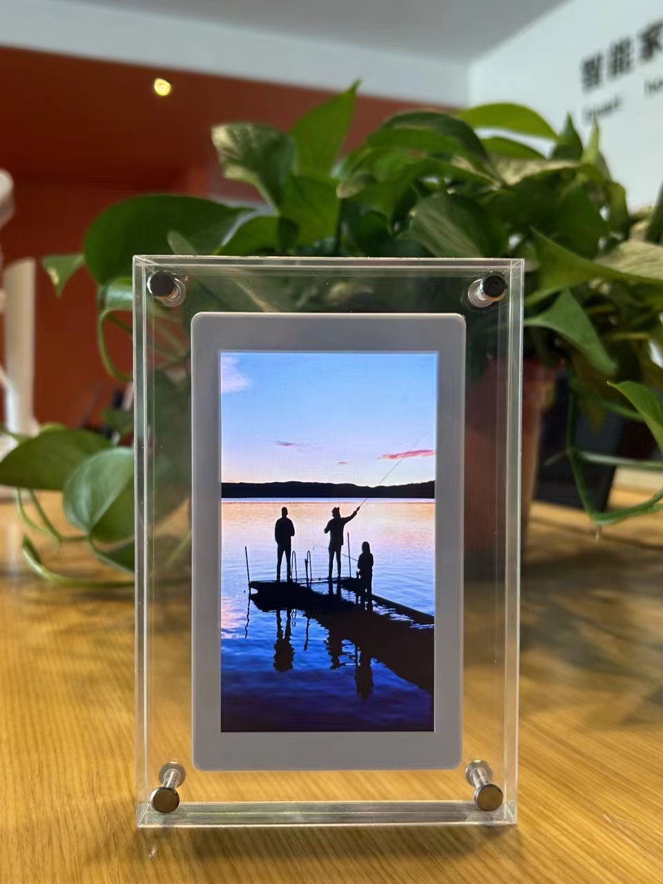 wholesale Clear crystal video infinite objects Frame Photo Battery Powered Lcd 7 Inch Digital Art Acrylic Picture Frame