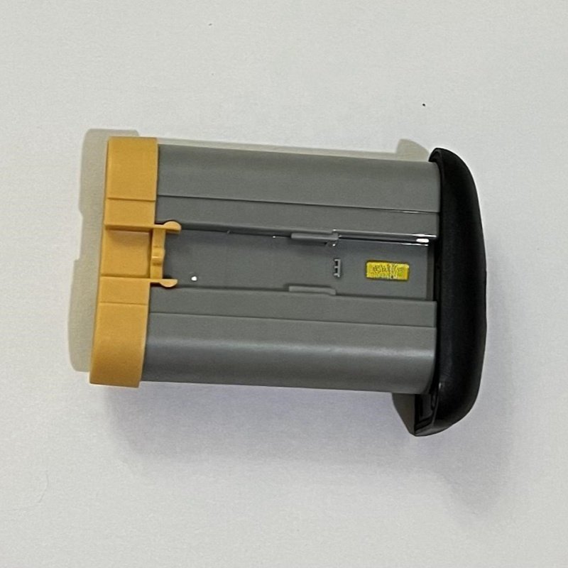 Camera battery LP-E4N lithium battery is suitable for high-end SLR cameras 1DX3 1DX2 1DX 1D4 1D3 1DS4 and other digital cameras