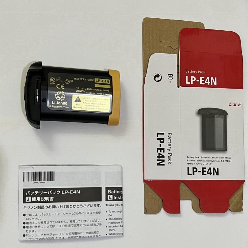 Camera battery LP-E4N lithium battery is suitable for high-end SLR cameras 1DX3 1DX2 1DX 1D4 1D3 1DS4 and other digital cameras