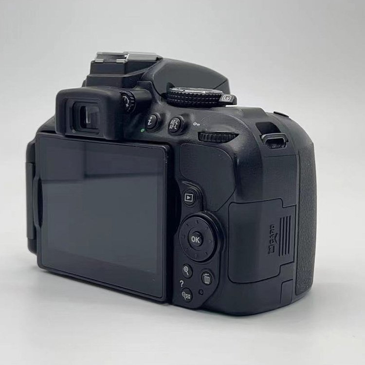 Cheap Professional Digital Dslr 1080p Hd Video Camera D5300 Body Flip Screen With Flash 24.2 MP appareil photo used Camera