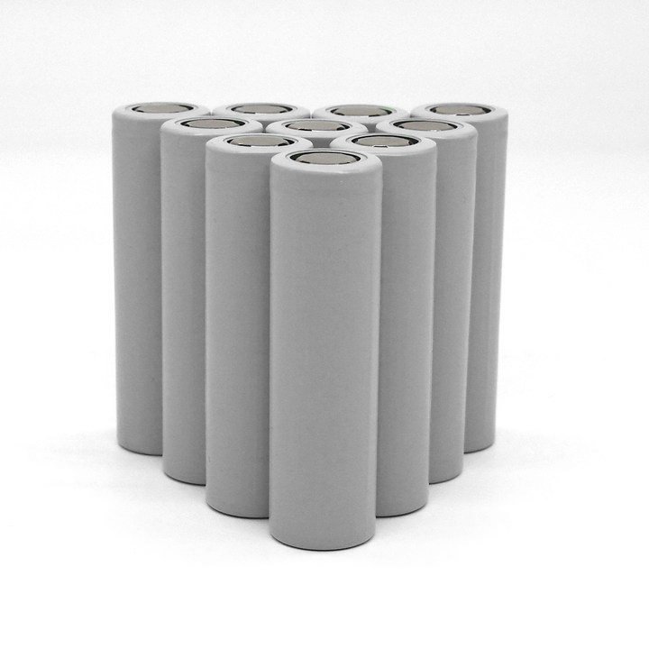 21700 Rechargeable Li-Ion Battery High Power 21700 3.7V 5000mah NCM digital batteries silver color for electric equipment
