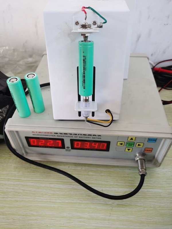 2024 Hot selling 33V 3.6V 10A 3200mah 3.7v 18650 lithium ion 3300mah li ion battery for Home Appliances Customer Electronics