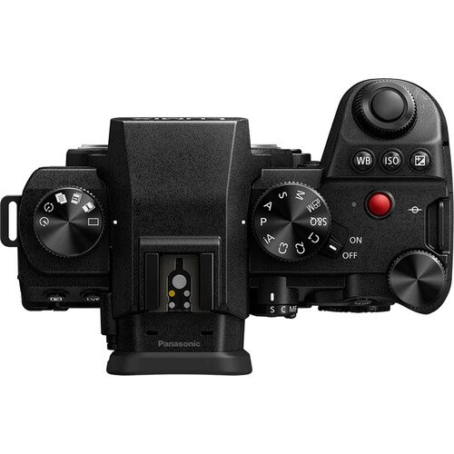 Special promo Panaso n i c Lum i x S5 II Mirrorless Camera