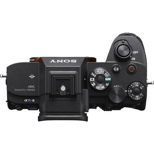 Clean Son y a7S III Mirrorless Camera