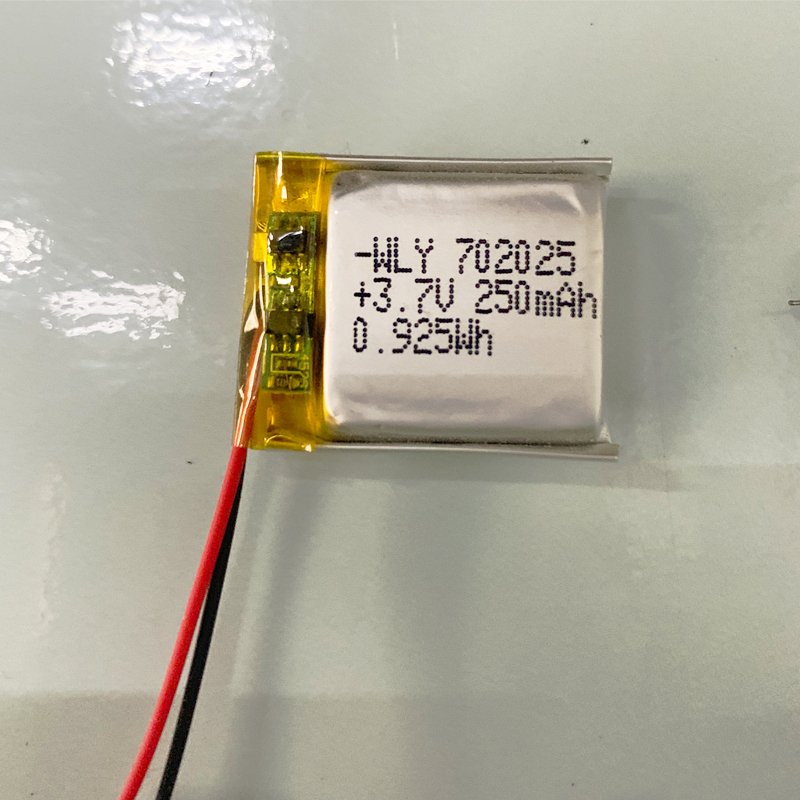 Factory Price 702025 802025 902025 072025 082025 092025 Rechargeable Lithium Polymer Battery Cell 3.7v Digital Batteries