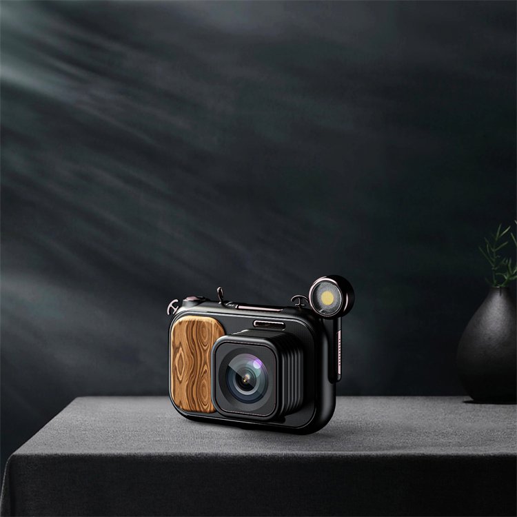 High Definition 50X Optical Zoom Vintage Digital Camera with 2500mAh Rechargeable Battery