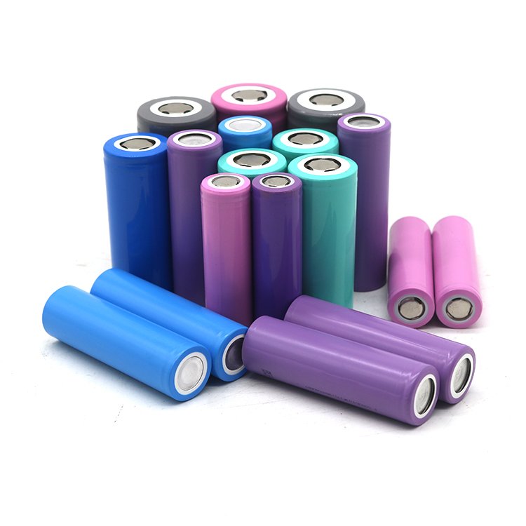 Battery Factory 18650 Rechargeable Cell 2200mah 2500mah 2600mah Lithium Battery 3.7V Battery