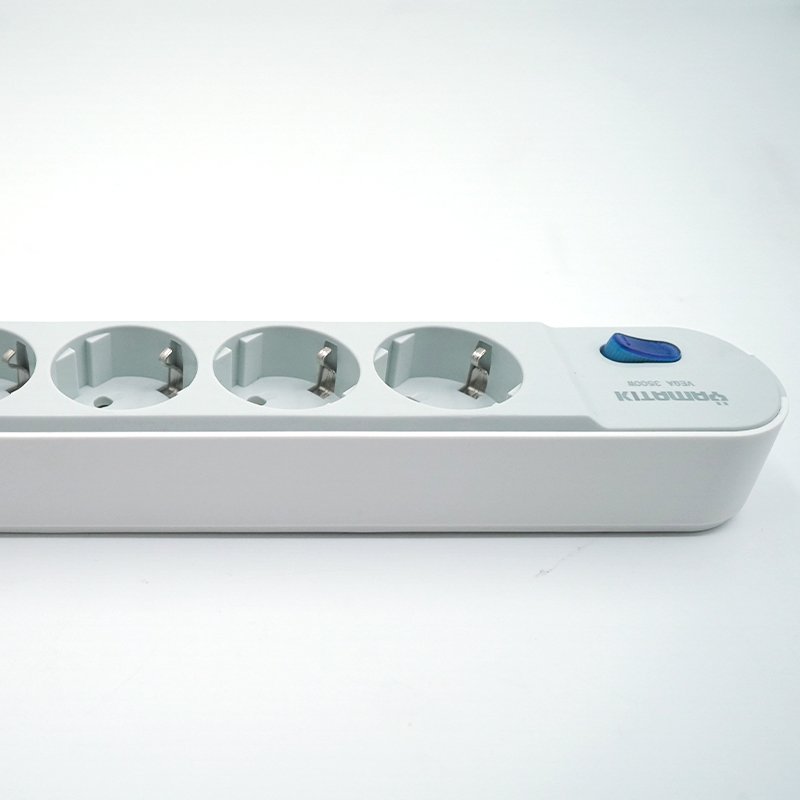 Direct Sales Cheap Price Office Home Use Tabletop Multi Plug Multifunction 5 Slots Switched Socket Power Strip