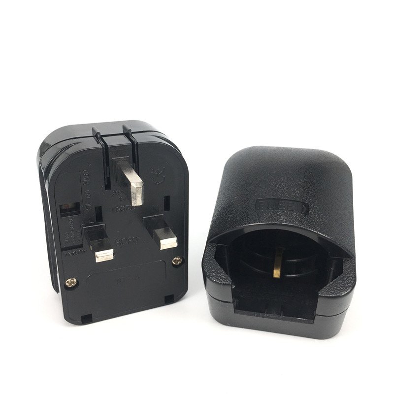 EU Schuko to UK plug adapter Round 4.8mm 2 pins to Type-G BS 3 pins Converter Adaptor 13A 250V Built-in fuse White EU elbow Plug