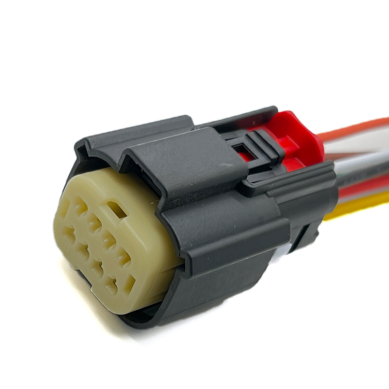 Molex 8Pin Auto Electrical Headlight Light Socket Connector Harness Engine Plug 334720801 334824801
