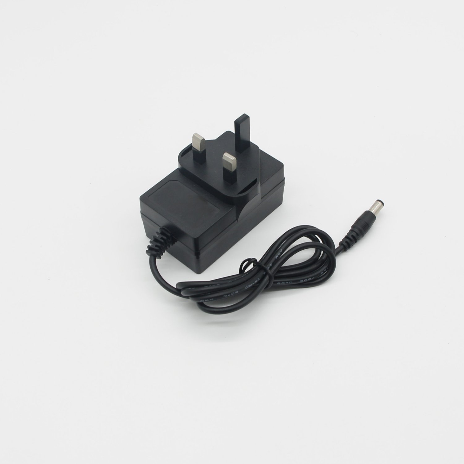 UK Plug Power Adapter 9V 1A AC DC UK European Standard Power Adapter 9Volt 1Amp Adaptor for Router Led Strip Lamp CCTV