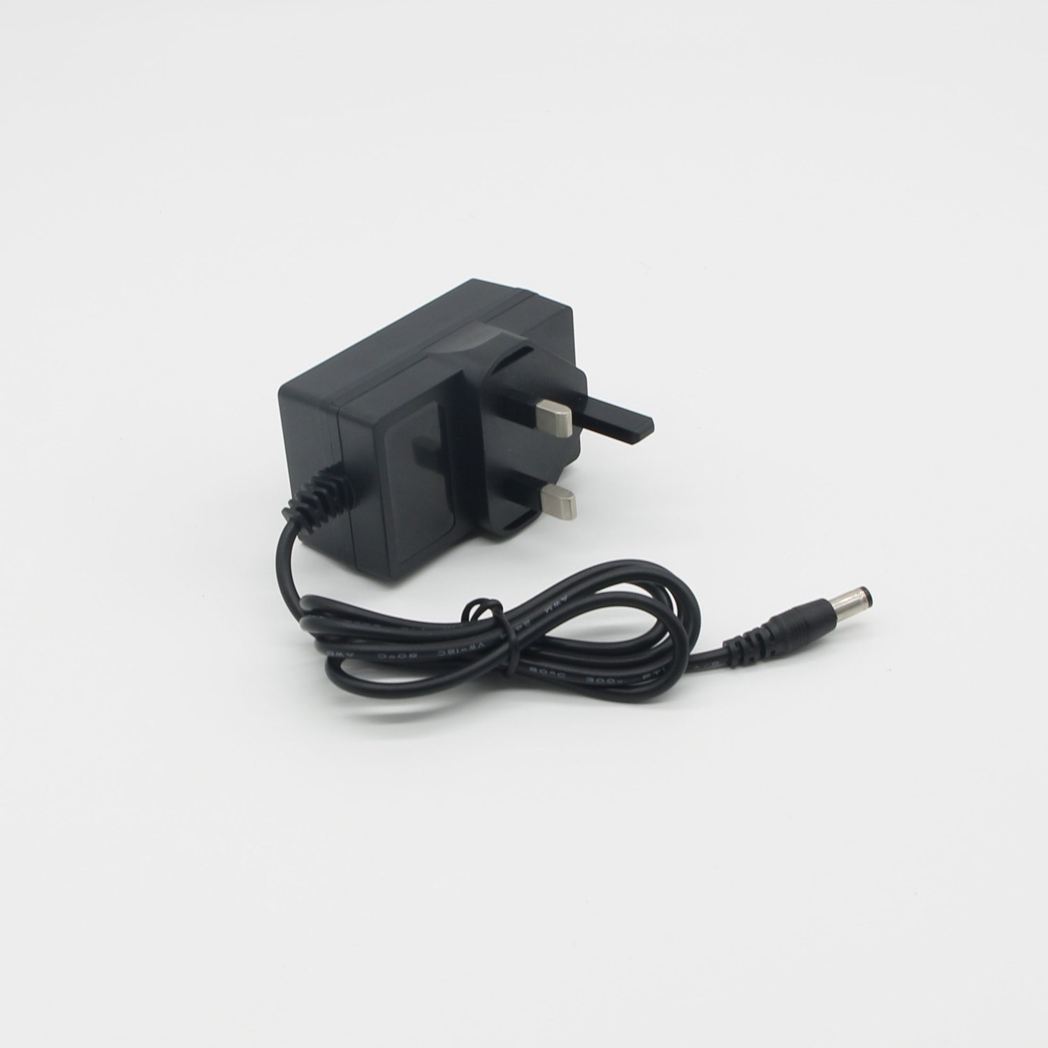 UK Plug Power Adapter 9V 1A AC DC UK European Standard Power Adapter 9Volt 1Amp Adaptor for Router Led Strip Lamp CCTV