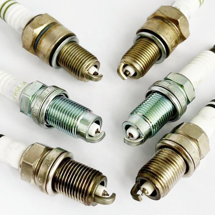 Factory Sale 90919-01210 spark plugs 90919-01168 90919-T1004 Iridium Spark Plugs Bujias for Toyota