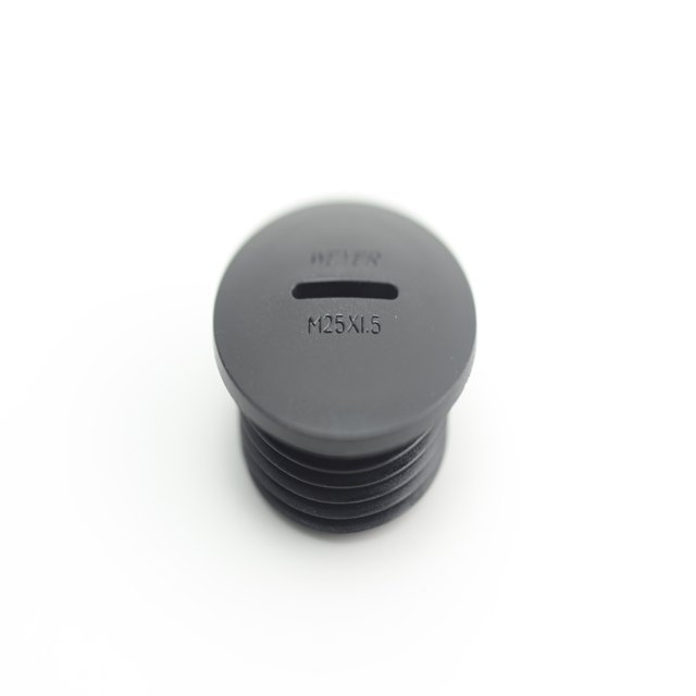 Hot Sale IP68 Waterproof Polyamide Electrical Industrial Plug