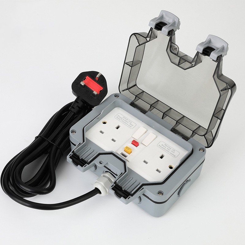 British standard outdoor IP66 dustproof and waterproof strip switch 13A switch socket