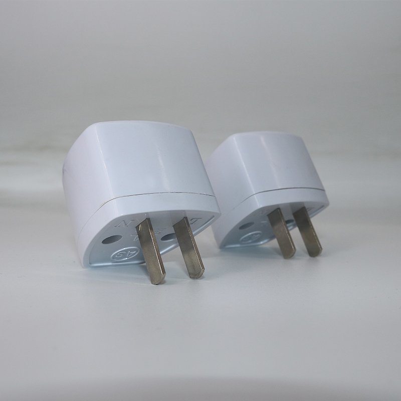 Universal travel adapter UK to US plug Adapter Converter in white color