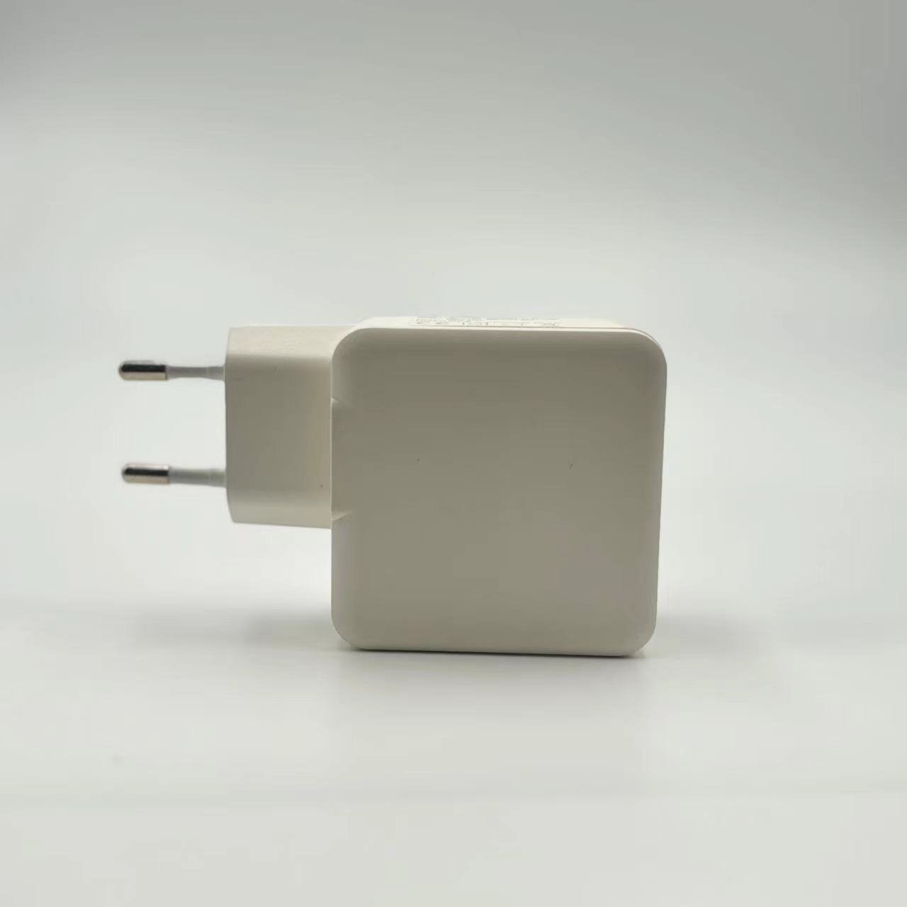 Factory Direct CE 20W 25W 30W 45W 50W 65W GaN PD Wall Usb Fast Mobile Phone Charger EU plug For phone Laptop desktop Macbook