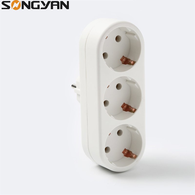 Hot sale conversion european plug 3 way eu standard power charger socket adapter