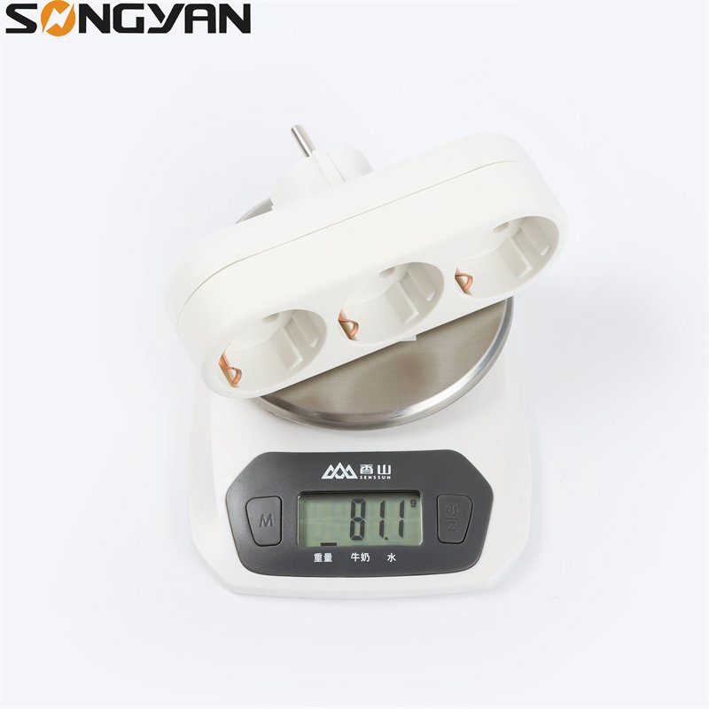 Hot sale conversion european plug 3 way eu standard power charger socket adapter