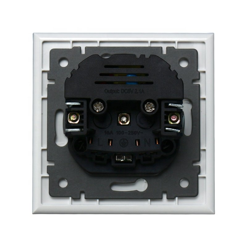 Germany USB Socket Electrical Wall Socket Plug European Standard Single Schuko Socket With USB A USB C Ports